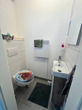 WC - 