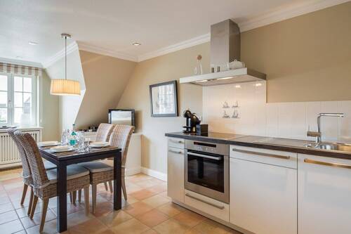 Ferienwohnung-Meeresrauschen-Andrea Doria-Westerland-42-03-10 - 