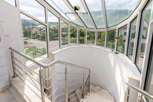 Aufgang Dachwohnung - 