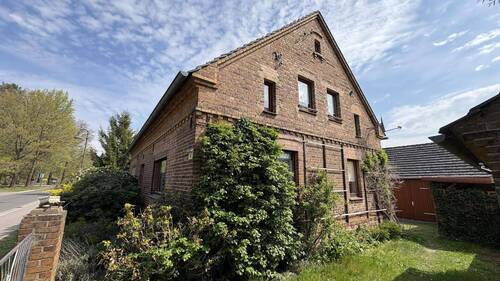 Seitenansicht - Charmantes Altbau-Juwel in Sagar