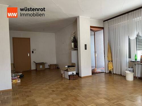 Wohnen Zugang Terasse - 8 Zimmer Reihenmittelhaus in Neuwied