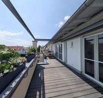 Wohnen über den Dächern: Stilvolle 2-Zimmer-Wohnung mit Süd- & Nordterrasse in bester Allacher Lage - München Allach-Untermenzing