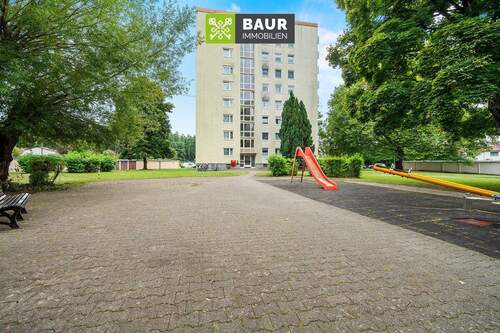 Spielfläche Außenbereich - 3 Zimmer Etagenwohnung zum Kaufen in Friedrichshafen