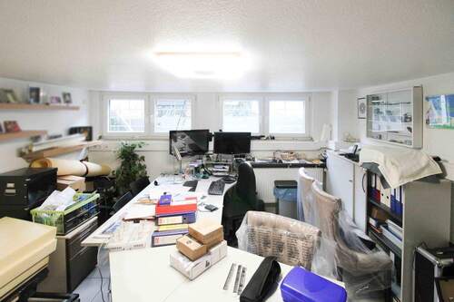 Büro im Untergeschoss - 