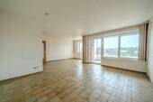 Wohnzimmer im aktuellen IST-Zustand - Etagenwohnung mit 98,00 m&sup2; in Hildesheim zum Kaufen
