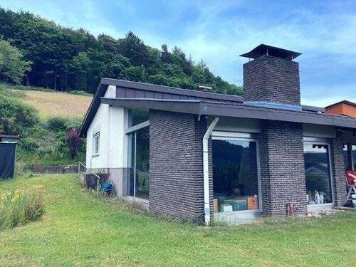 Außenansicht - 5 Zimmer Einfamilienhaus zum Kaufen in Seelbach