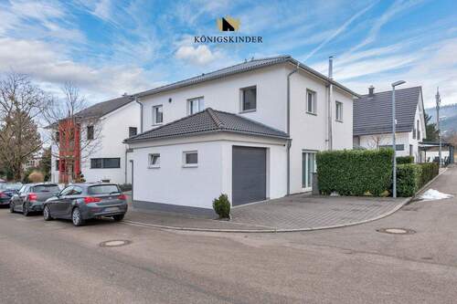 Außenansicht/Garage - 