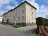 Hausansicht.jpg - 2-Raum Wohnung mit Balkon in ruhiger Gegend sucht Nachmieter