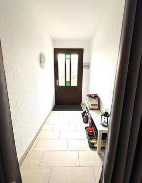 Eingangsbereich - 4 Zimmer Etagenwohnung zur Miete in Langwedel