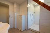 Modernes Badezimmer DG - 