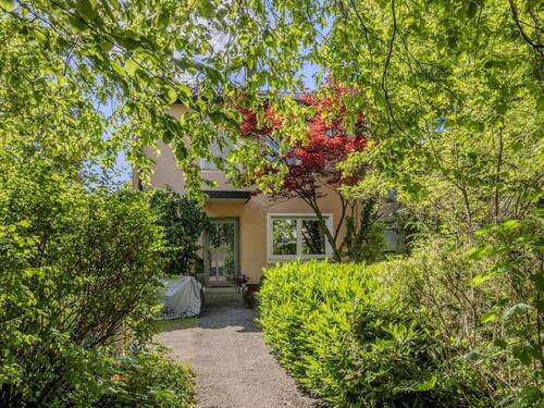Hauszugang Bild 2 - 5 Zimmer Reihenendhaus zum Kaufen in München