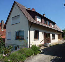 + + + + Großes Wohnhaus, 6 Zimmer und separate 1 Zi.ETW + + + + - Sachsenheim Häfnerhaslach