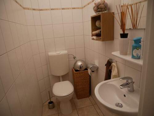WC - 