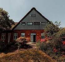 Märchenhaftes reetgedecktes Landhaus mit 8.800 m² Grundstück - Leben wie in Bullerbü, nahe Elmshorn - Seester
