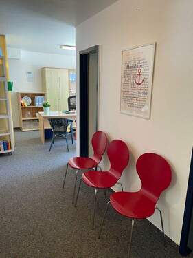 Wartebereich Empfang - Büro oder gesamte Fläche, nur vormittags o. übers WE zu vermieten - All-in-Miete