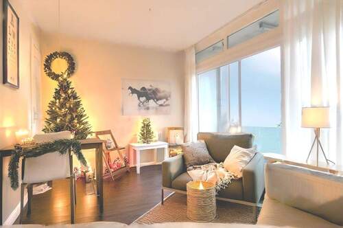 Eigentumswohnung mit großer Fensterfront - Urbanes Wohnen: Eigentumswohnung in Bestlage am Elbe-Einkaufszentrum