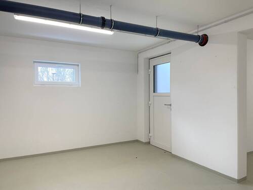 Eingang vom Stellplatz ins Haus - 