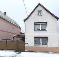 EFH in Landgrafroda - 70.000,00&nbsp;EUR Kaufpreis, ca.&nbsp; 135,00&nbsp;m&sup2;&nbsp;Wohnfl&auml;che in Querfurt (PLZ: 06268) Landgrafroda