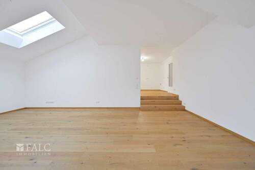 Wohnen Küche - Etagenwohnung mit 102,80 m&sup2; in Otterfing zur Miete