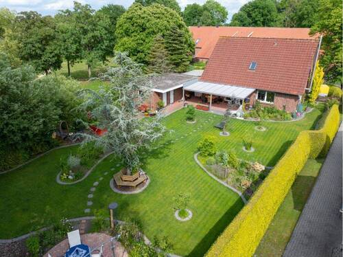 Garten - 5 Zimmer Einfamilienhaus zum Kaufen in Großefehn