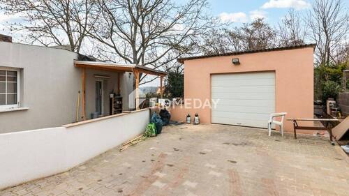 Garage - Einfamilienhaus mit 150,00 m² in Wettin-Löbejün OT Rothenburg zum Kaufen
