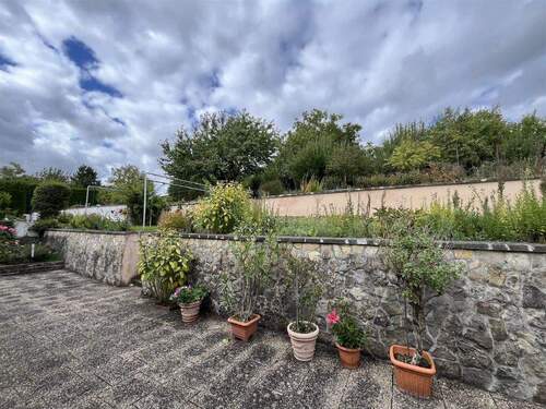 Bild3 - 9 Zimmer Mehrfamilienhaus, Wohnhaus in Lauda-Königshofen-Unterbalbach
