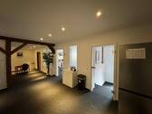 Eingangsbereich - 7 Zimmer Büro in Fritzlar