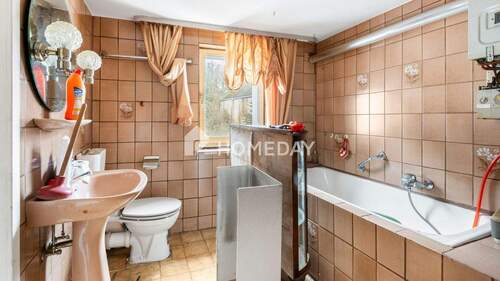 1. OG Badezimmer 1 - 