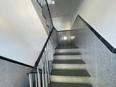 Gepflegtes Treppenhaus - Etagenwohnung mit 203,00 m² in Mönchengladbach zum Kaufen