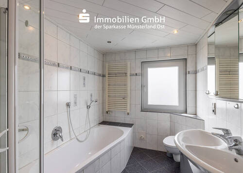 Badezimmer (OG) - 