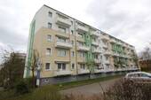 IMG_3235gr - Attraktive 2,5 Zimmer-Wohnung im 1. Obergeschoss in Schwerin Lankow zu kaufen!
