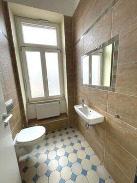 Gäste WC im 1. OG - 