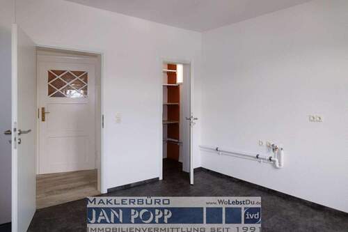 Küche-Diele-Abstellraum - 