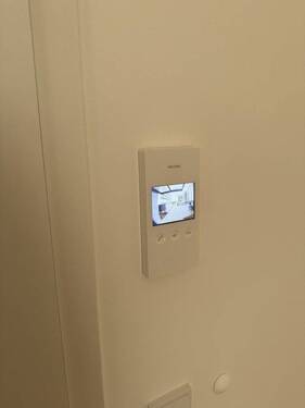 Hauseingang - 2 Zimmer Etagenwohnung in Rudow