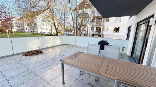 Musterwohnung Terrasse - 
