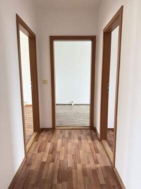 Flur_2 - 3 Zimmer Etagenwohnung zur Miete in Stralsund