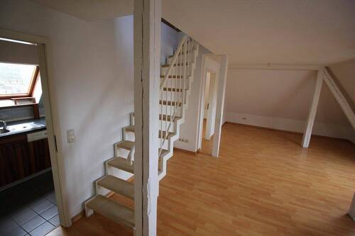 Bild 2 - 2 Zimmer Etagenwohnung zur Miete in Schwerin