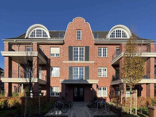 Außen Vorne - Hochwertige 3-Zimmer Wohnung mit Tiefgaragenstellplatz und Balkon