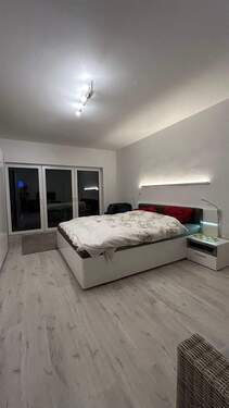 Schlafzimmer EG - 