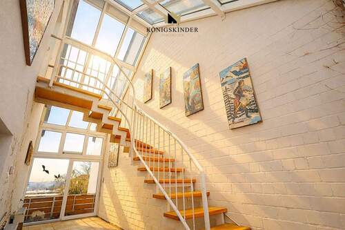 Und hier wird es außergewöhnlich: der Wintergarten... - 