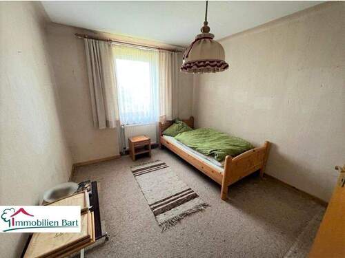 Schlafzimmer OG - Einfamilienhaus mit 310,00 m&sup2; in Perl / Nennig zum Kaufen