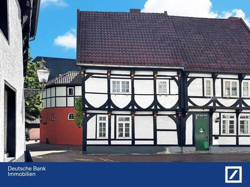 46355171-46271801 - Stadtgeschichte mit Perspektive! Fachwerkhaus am Johanniskirchhof!
