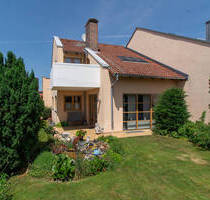 Doppelhaushälfte mit Potenzial in ruhiger Lage + ca. 123 m² Wohnfläche - Wettstetten