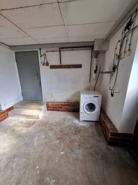 Garage mit WM-Stellplatz.jpg - 