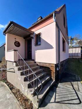 Eingangsbereich - 5 Zimmer Einfamilienhaus zum Kaufen in Burkhardtsdorf