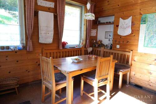 Essbereich - Charmante Erdgeschoss-Wohnung in idyllischer Alleinlage mit Terrasse und Gartenanteil