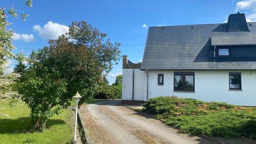 Außenansicht - 4 Zimmer Doppelhaushälfte zum Kaufen in Doberschütz