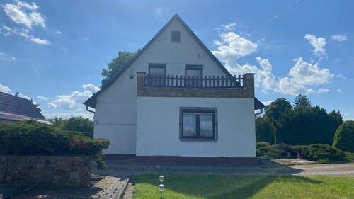 Seitenansicht - 4 Zimmer Doppelhaushälfte in Doberschütz