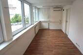 EG: Zimmer 3 - 