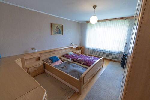 Erdgeschoss, Schlafzimmer - 